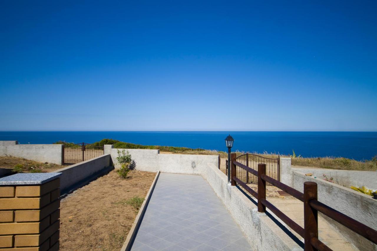 Casa Vitalia- Super Vista Mare-2 Camere -Giardino-Bbq - Wifi Free-Parcheggio Iunp5732 Torre dei Corsari Luaran gambar