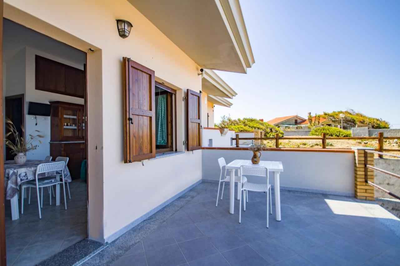 Casa Vitalia- Super Vista Mare-2 Camere -Giardino-Bbq - Wifi Free-Parcheggio Iunp5732 Torre dei Corsari Luaran gambar