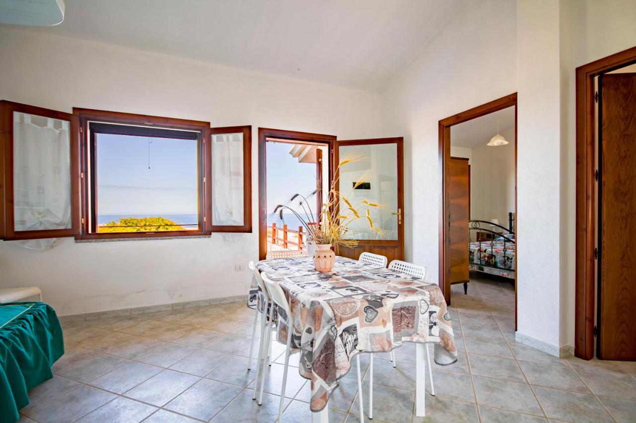 Casa Vitalia- Super Vista Mare-2 Camere -Giardino-Bbq - Wifi Free-Parcheggio Iunp5732 Torre dei Corsari Luaran gambar